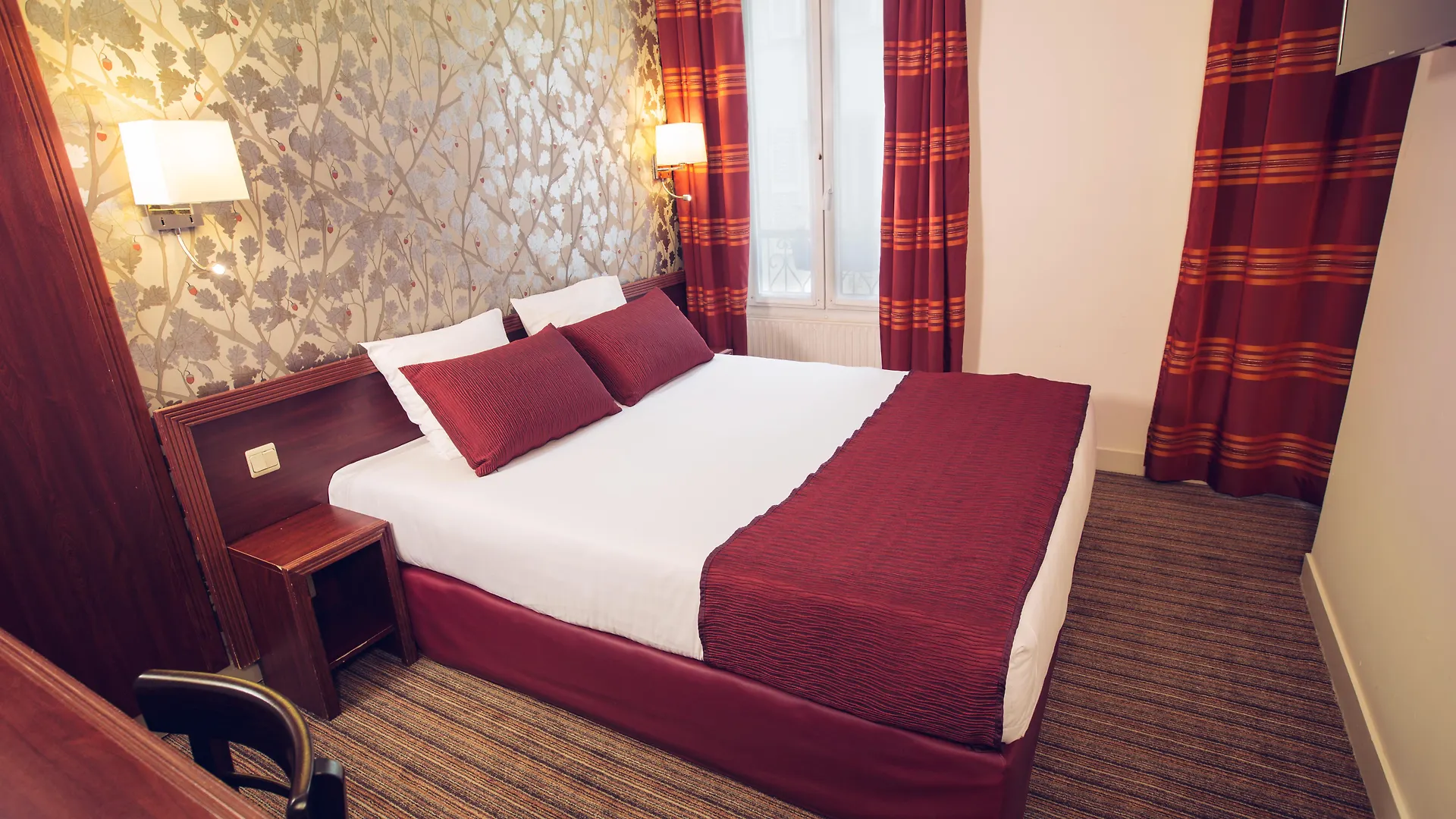 Hotel Timhotel Gare De Lyon 3*